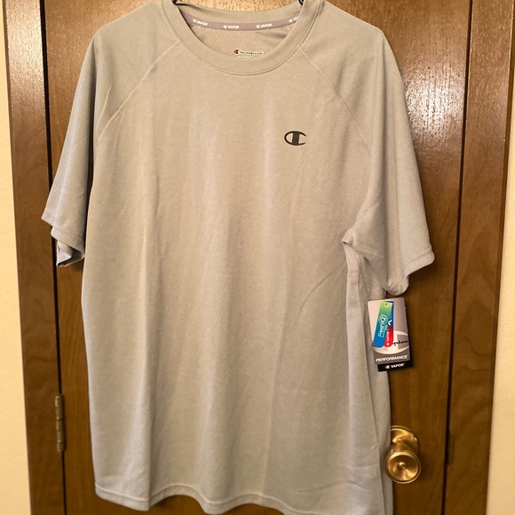 BNWT champion wicking tee large - Picture 1 of 7